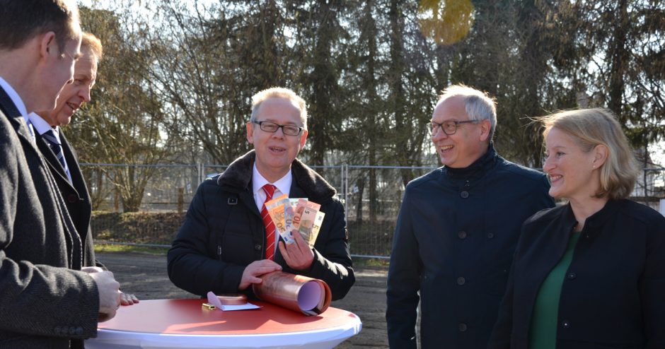 Feierliche Grundsteinlegung für den neuen Hauptsitz der Kreissparkasse in Mölln