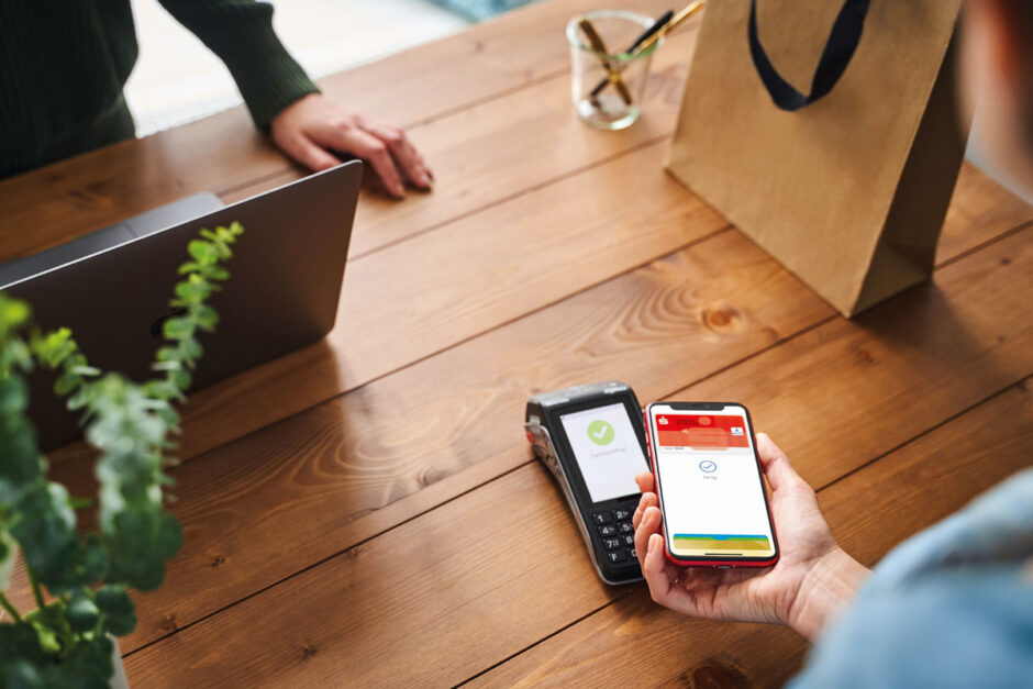 Apple Pay mit der girocard startet bei den Sparkassen